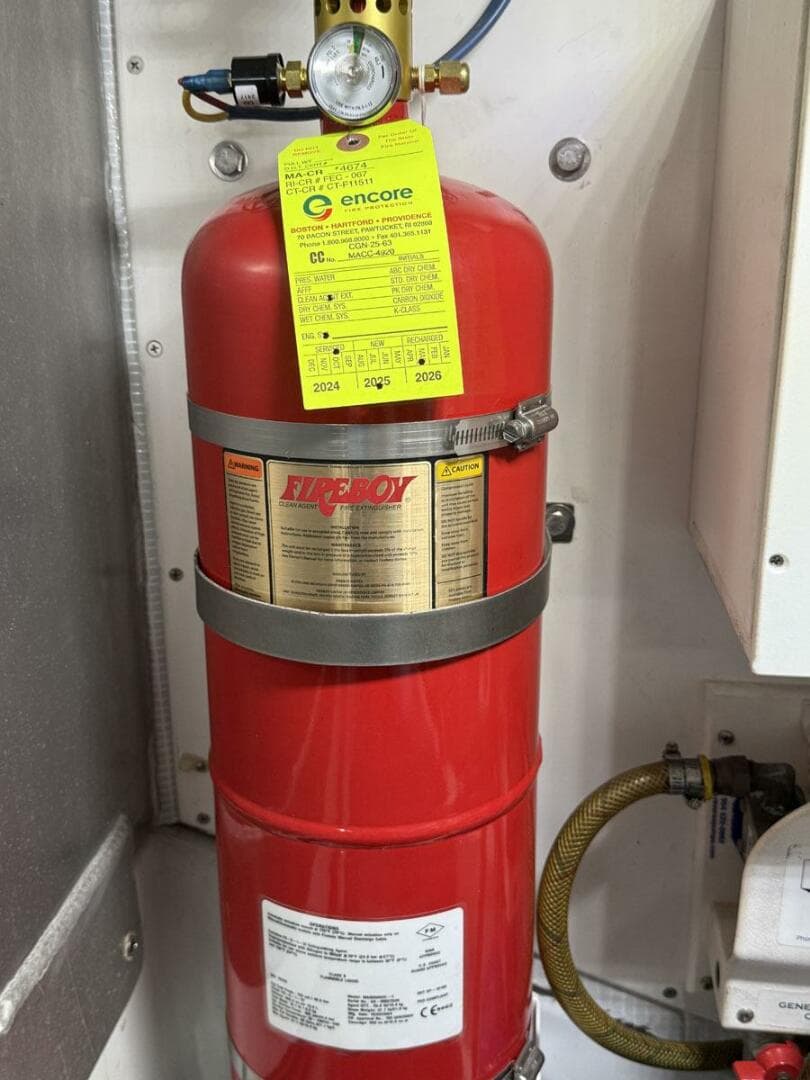 2006 American Tug 41 — photo 58