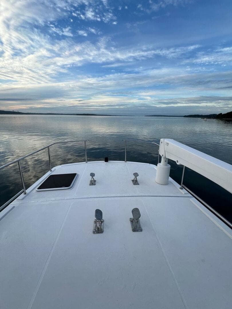 2006 American Tug 41 — photo 10