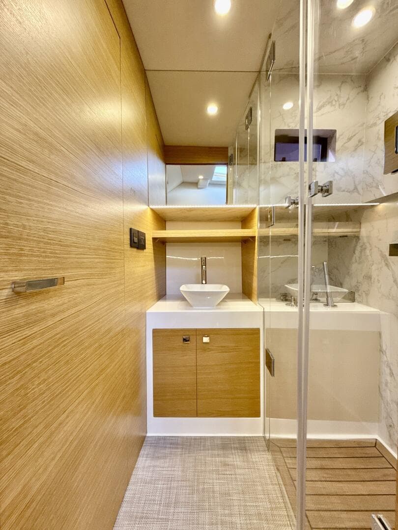 2023 De Antonio D50 Coupé — photo 6