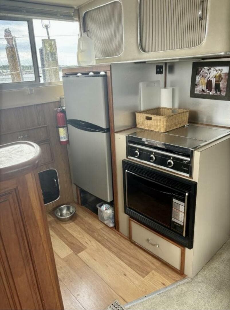 1987 Chris-Craft — photo 5