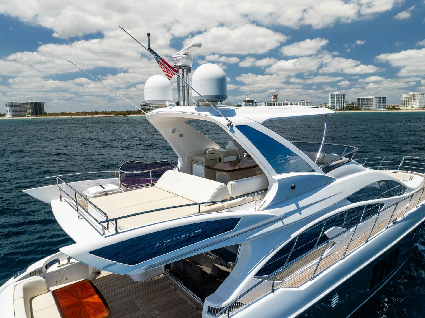 2015 Azimut 64 Flybridge — photo 65