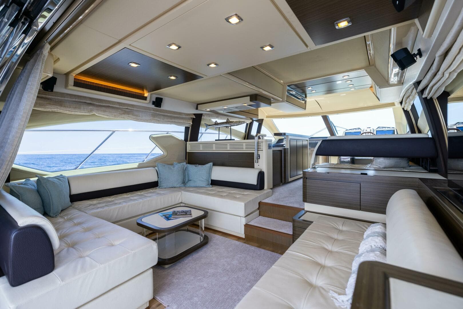 2015 Azimut 64 Flybridge — photo 2