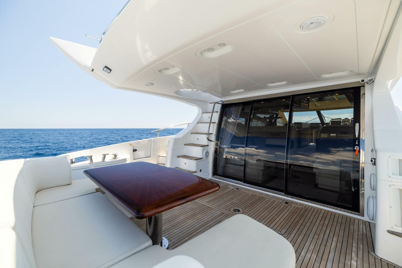 2015 Azimut 64 Flybridge — photo 35