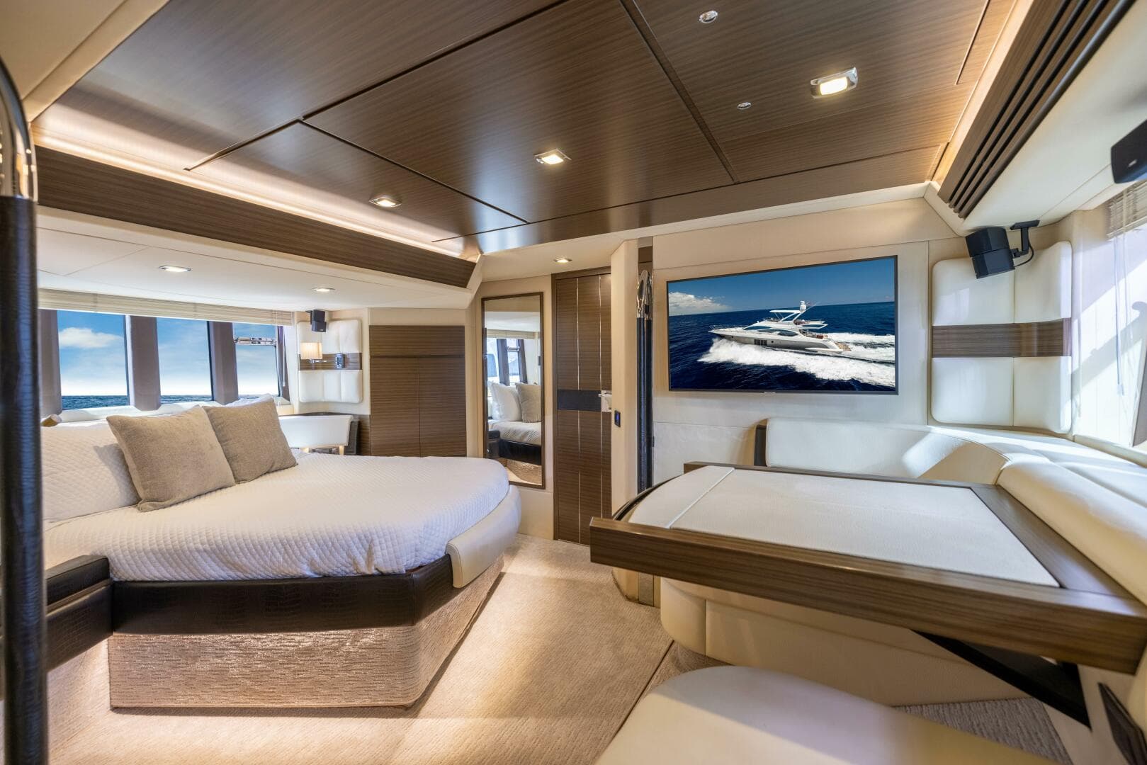 2015 Azimut 64 Flybridge — photo 20
