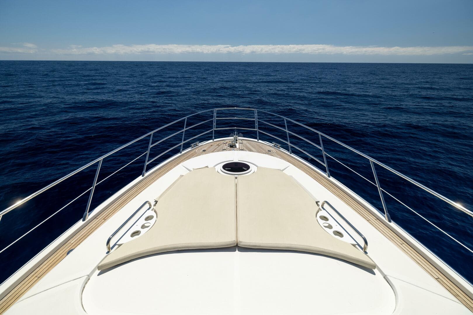 2015 Azimut 64 Flybridge — photo 40