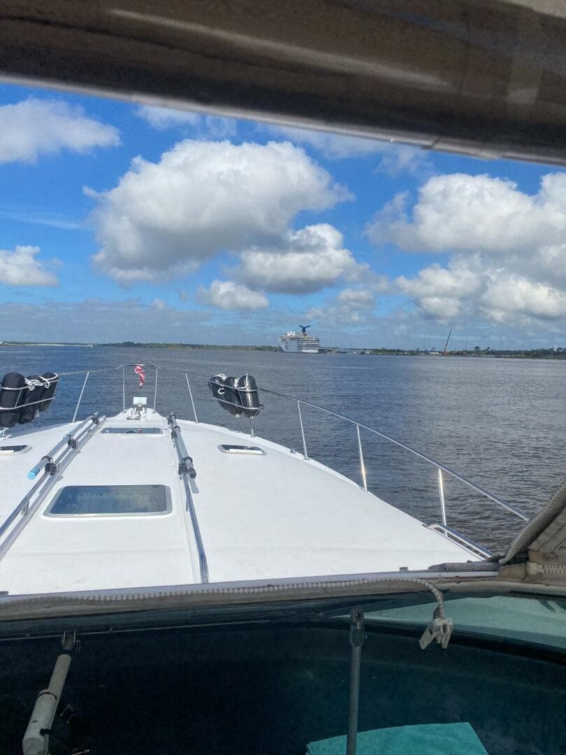 1993 Sea Ray 440 Sundancer — photo 32