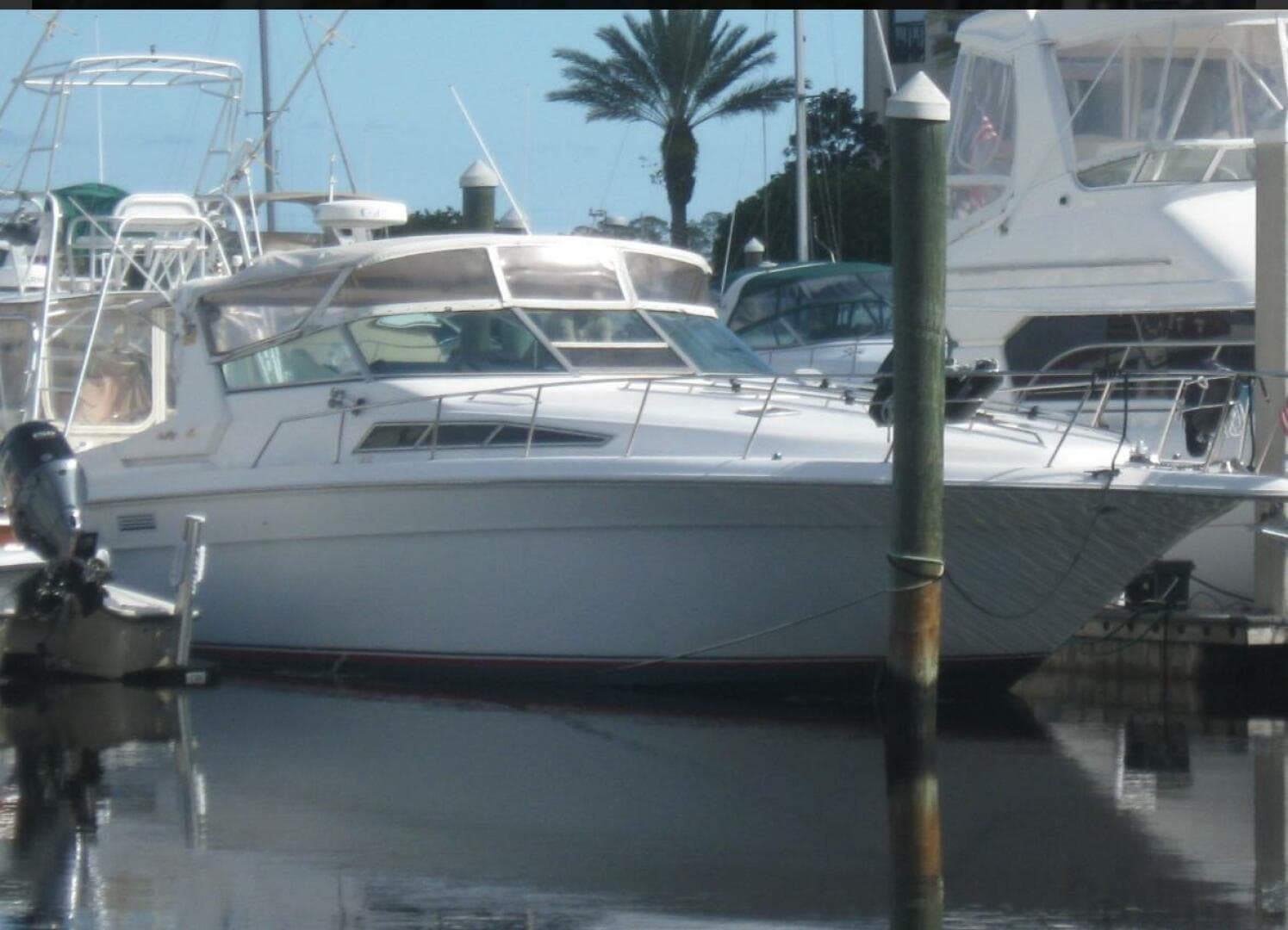 1993 Sea Ray 440 Sundancer — photo 27