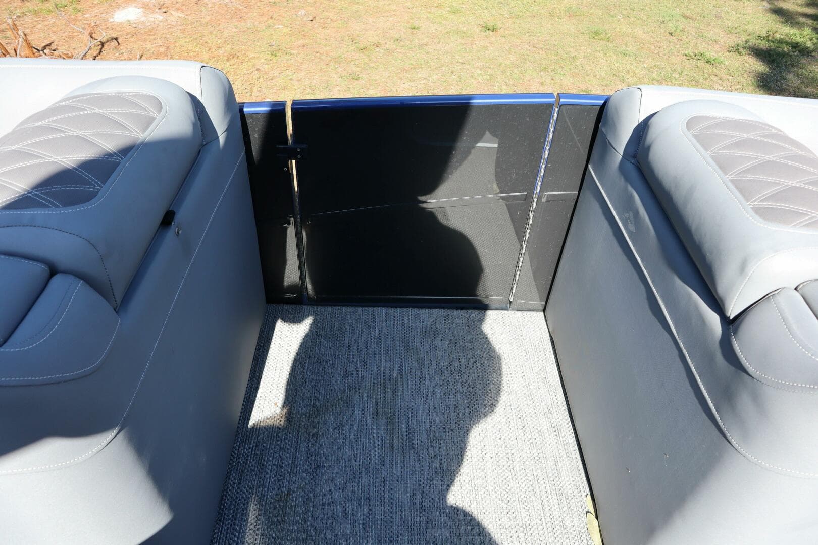 2021 Bennington Rx 25 Sport — photo 23