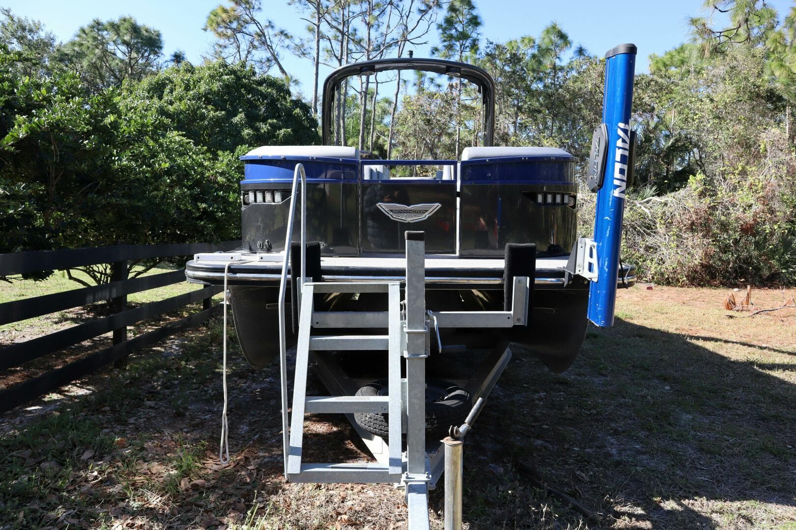 2021 Bennington Rx 25 Sport — photo 31