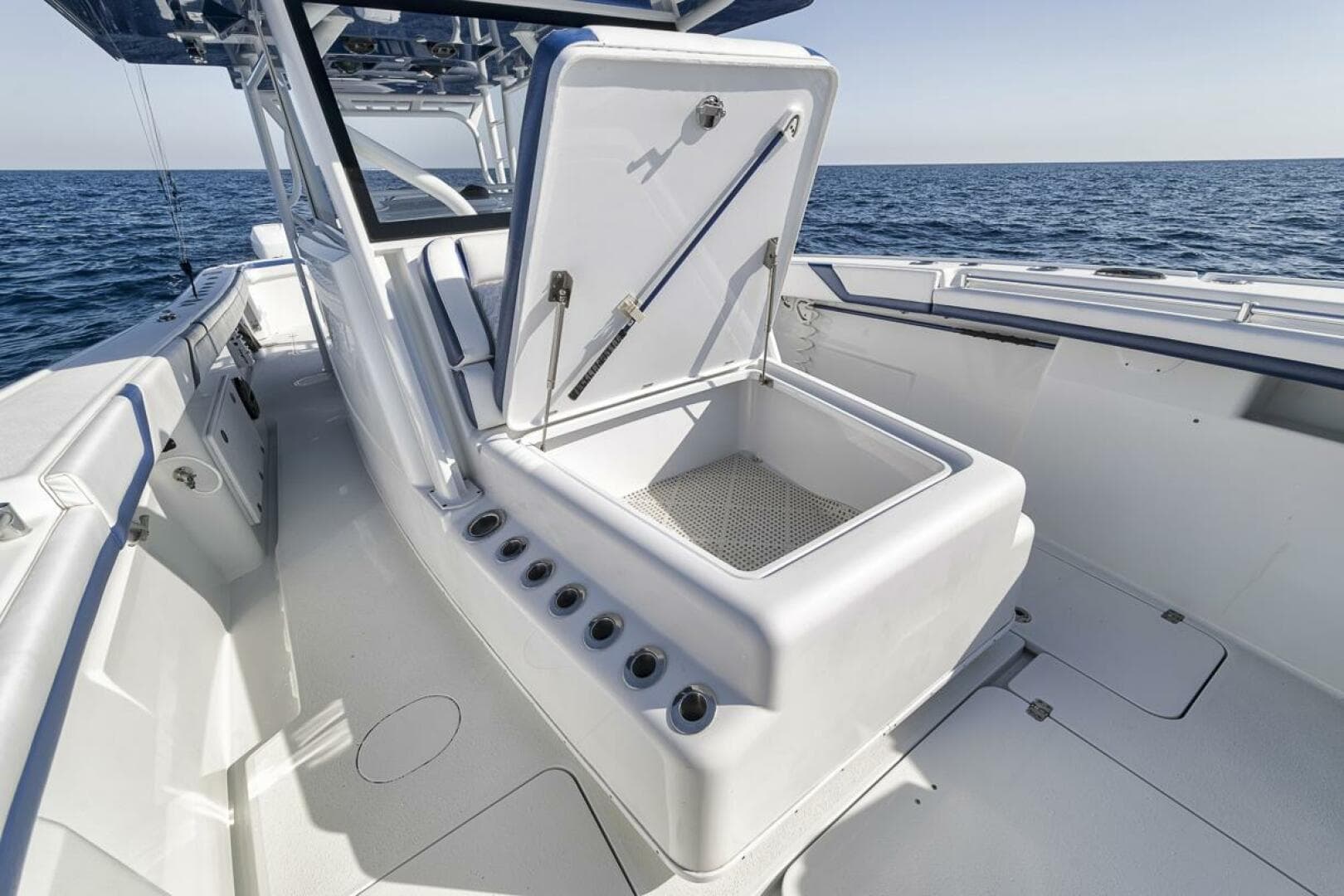 2020 Yellowfin — photo 32