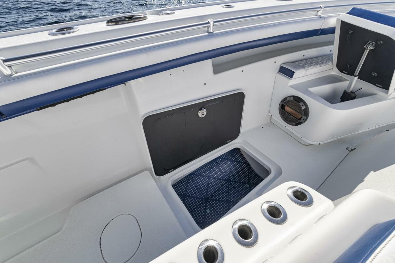 2020 Yellowfin — photo 30