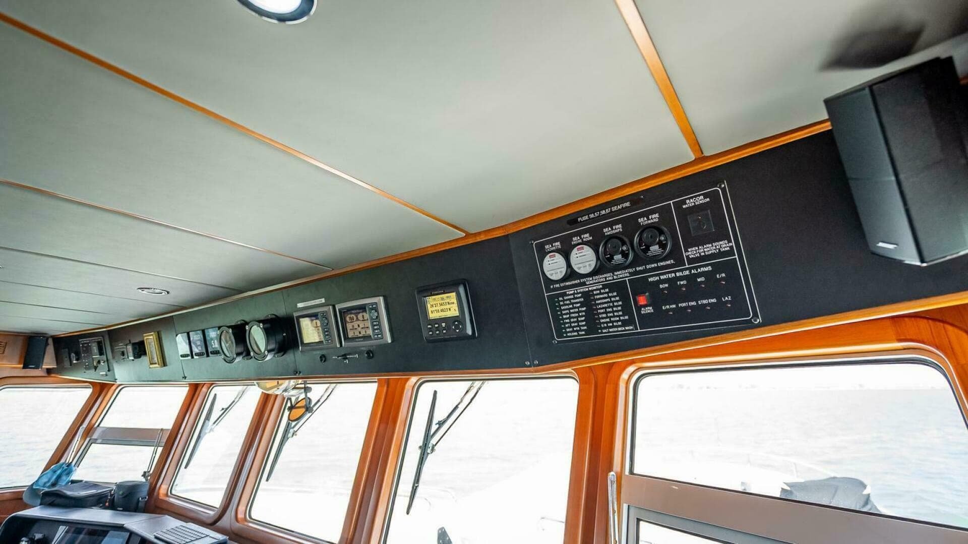 2009 Nordhavn 76 — photo 50