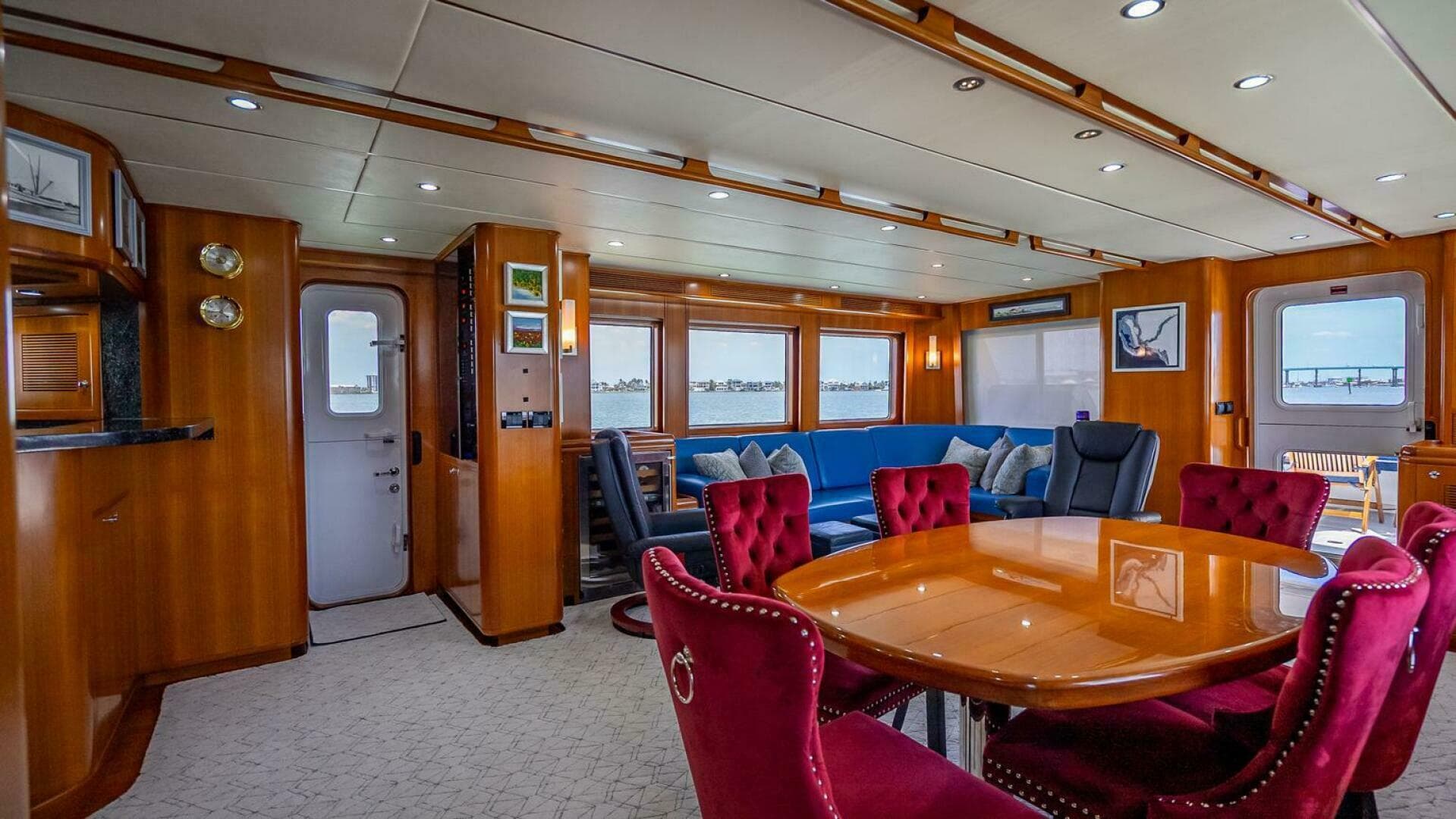 2009 Nordhavn 76 — photo 11