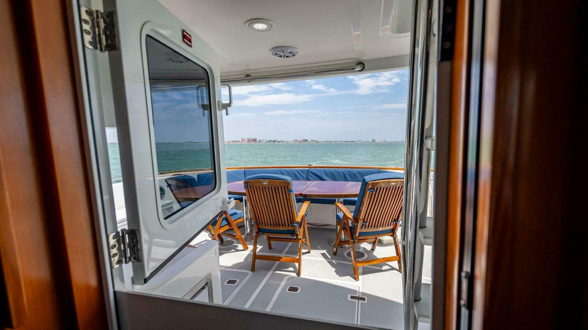 2009 Nordhavn 76 — photo 56