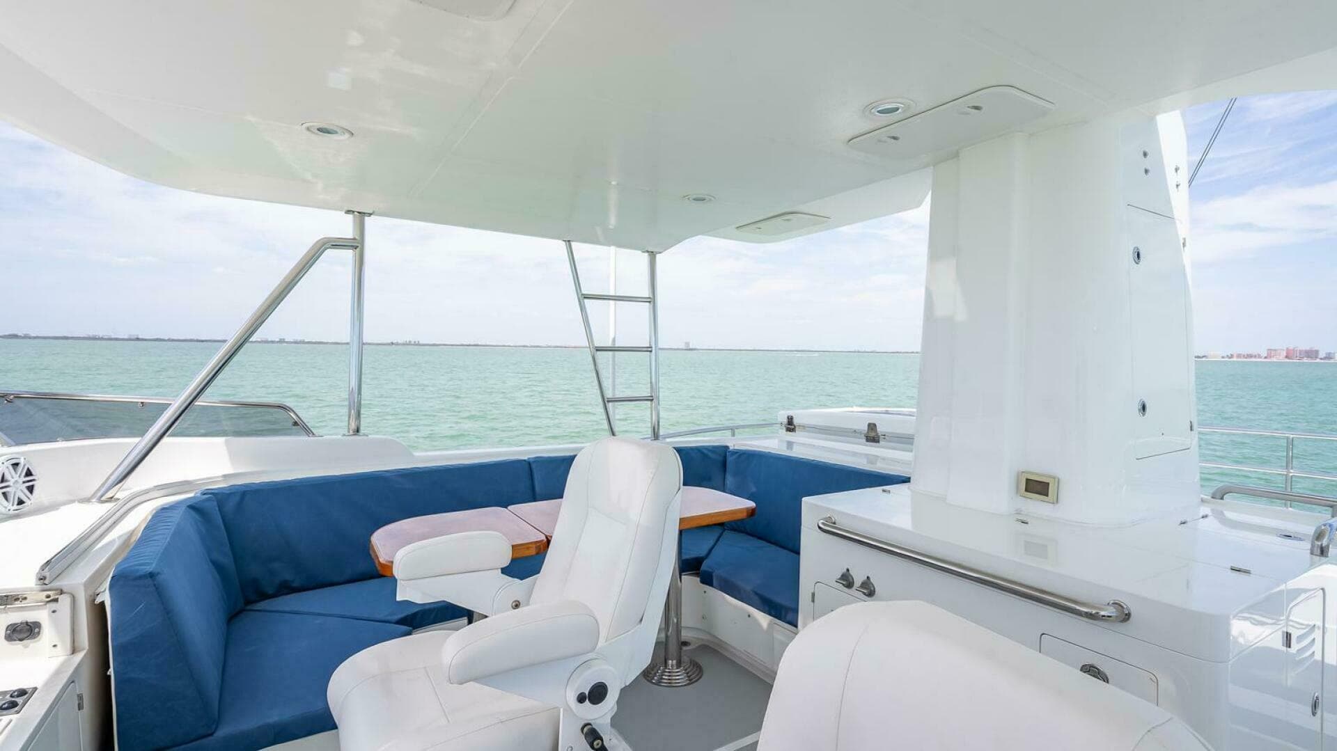 2009 Nordhavn 76 — photo 75