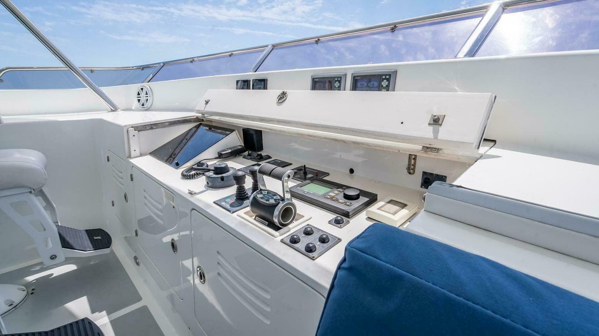 2009 Nordhavn 76 — photo 76