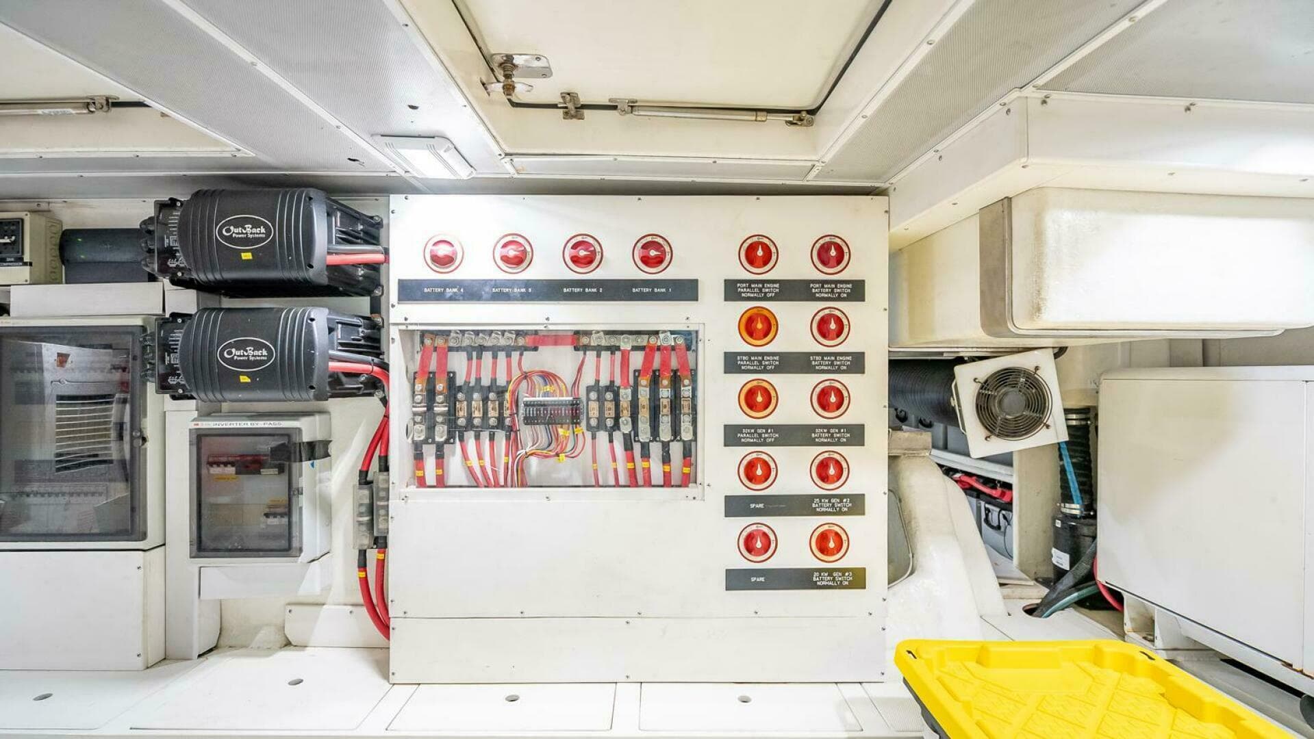 2009 Nordhavn 76 — photo 89