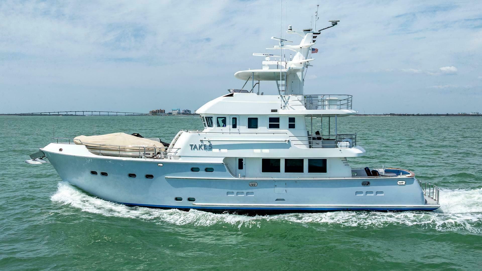 2009 Nordhavn 76 — photo 97