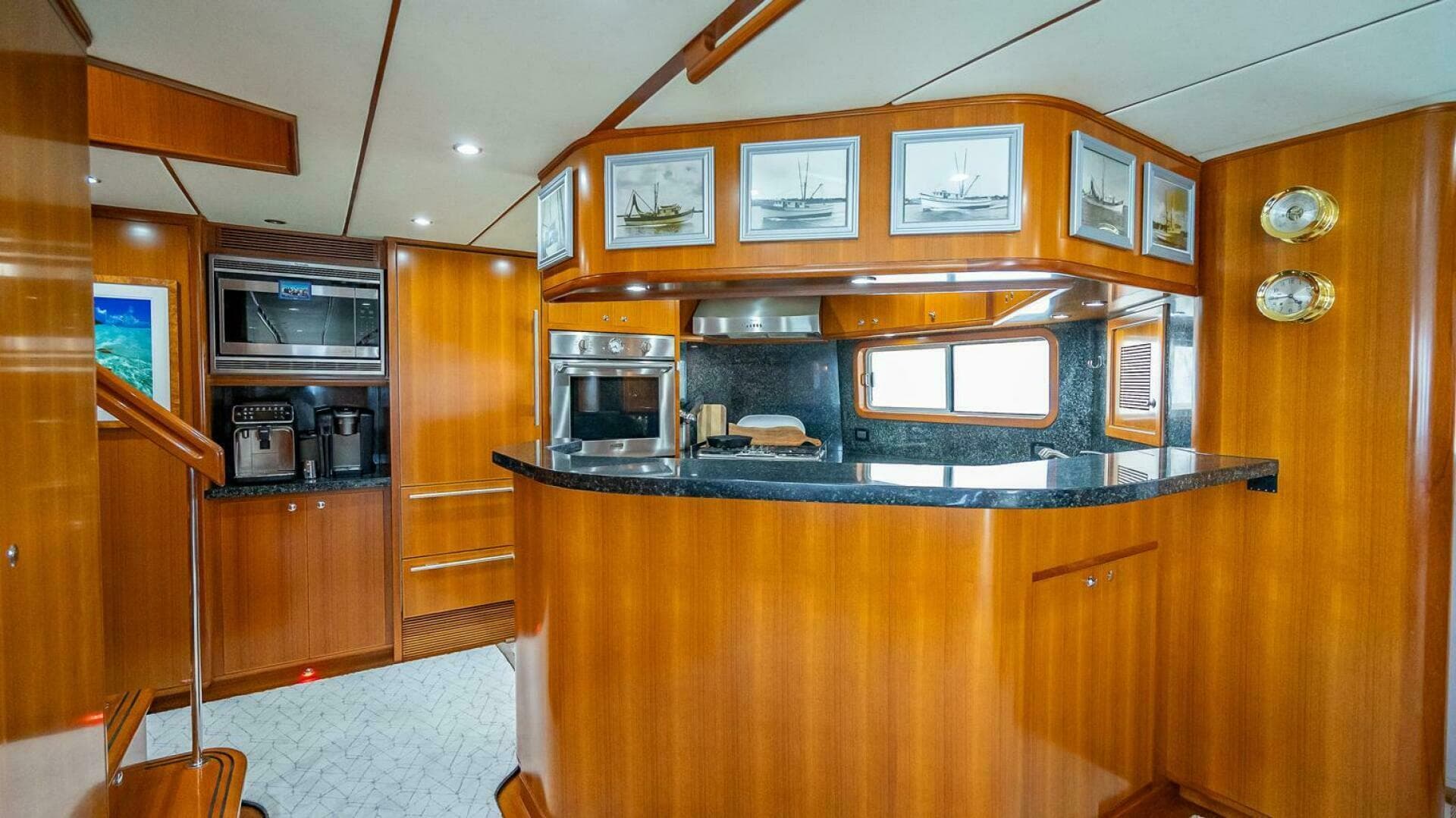 2009 Nordhavn 76 — photo 16