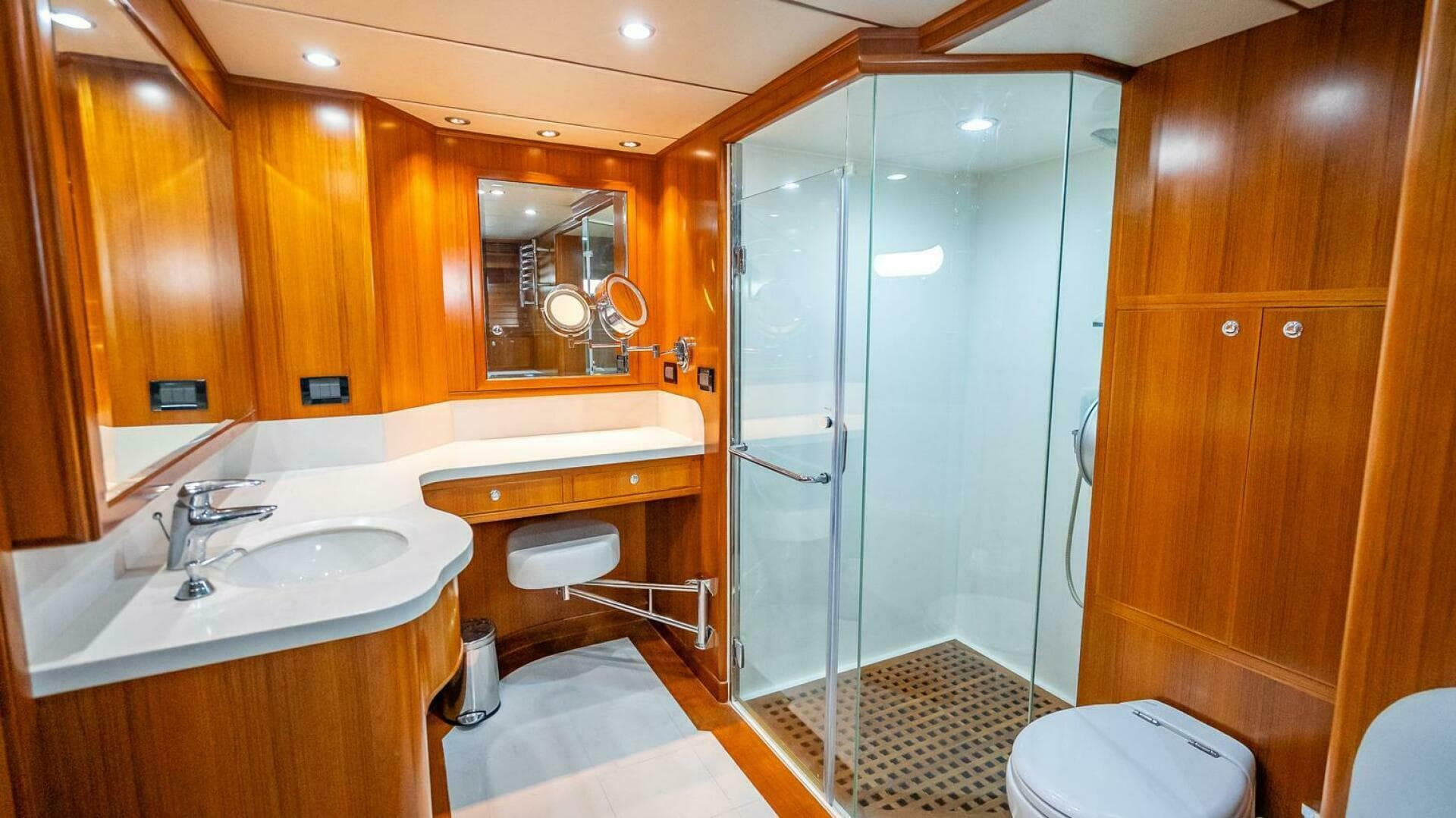 2009 Nordhavn 76 — photo 82