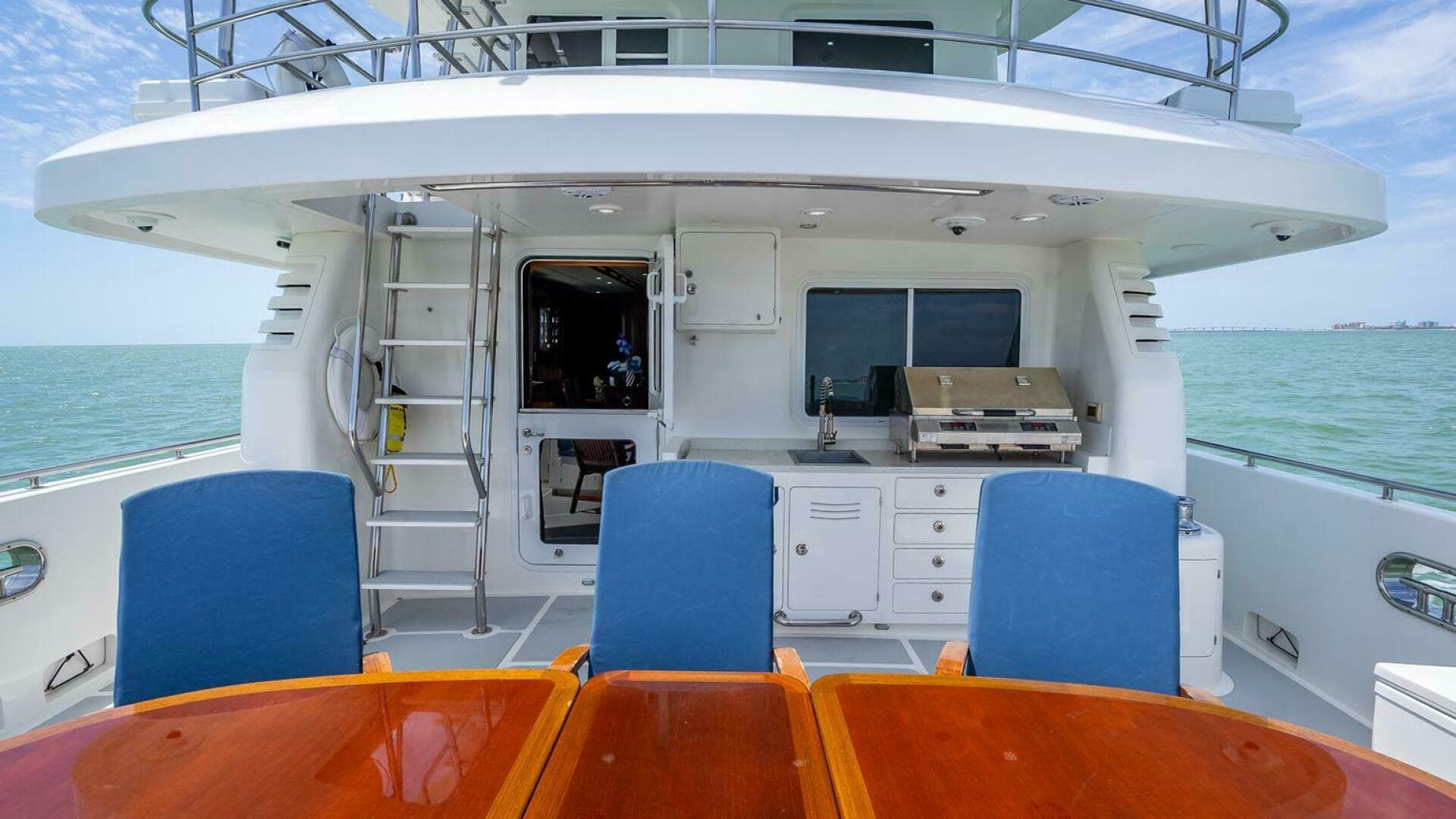 2009 Nordhavn 76 — photo 59