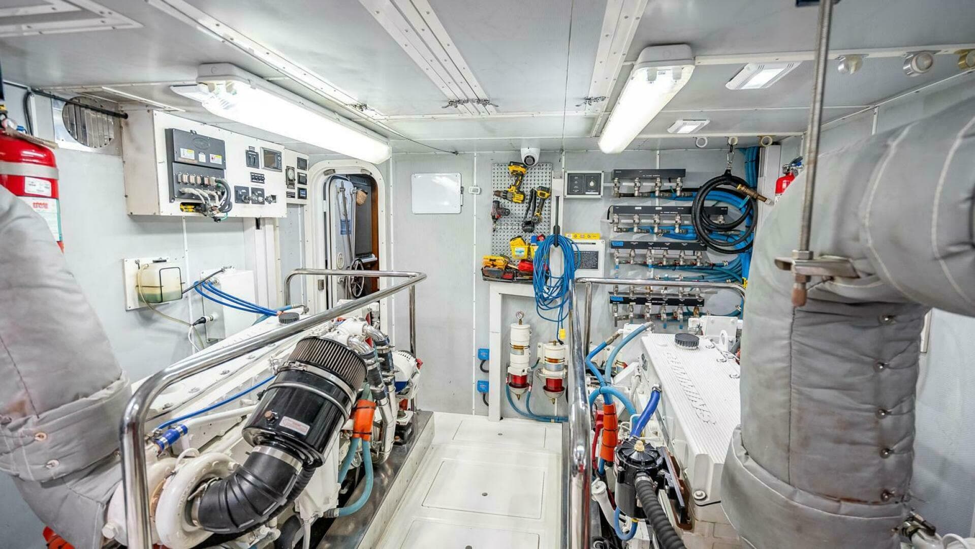 2009 Nordhavn 76 — photo 87