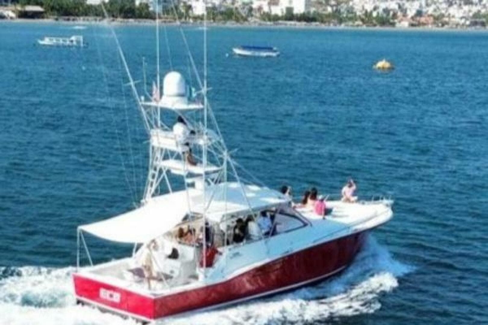2004 Cabo 45 Express Los Suenos Edition — photo 2