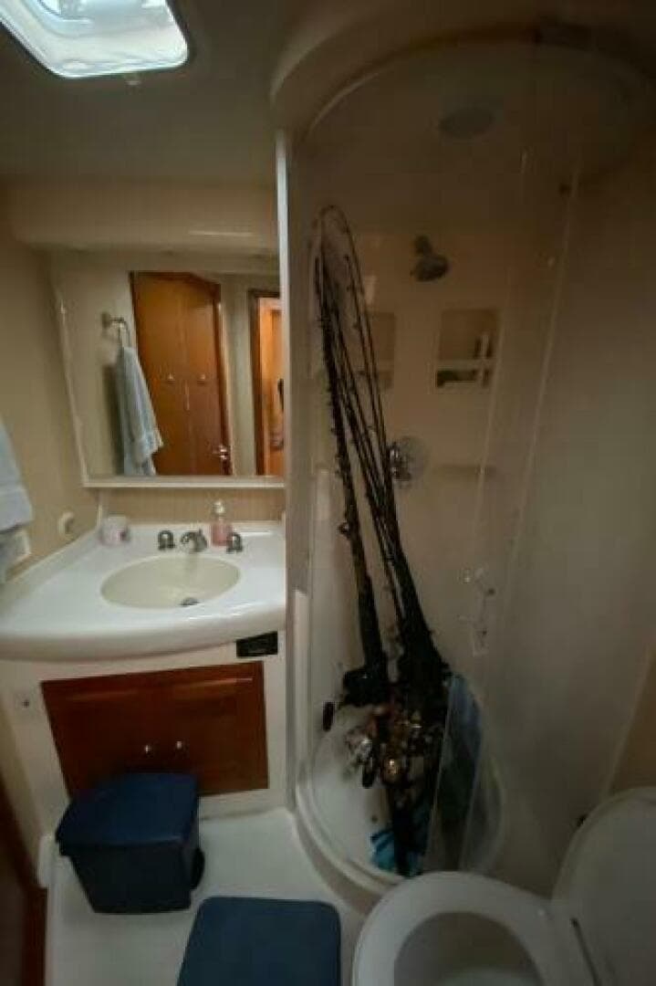 2004 Cabo 45 Express Los Suenos Edition — photo 24