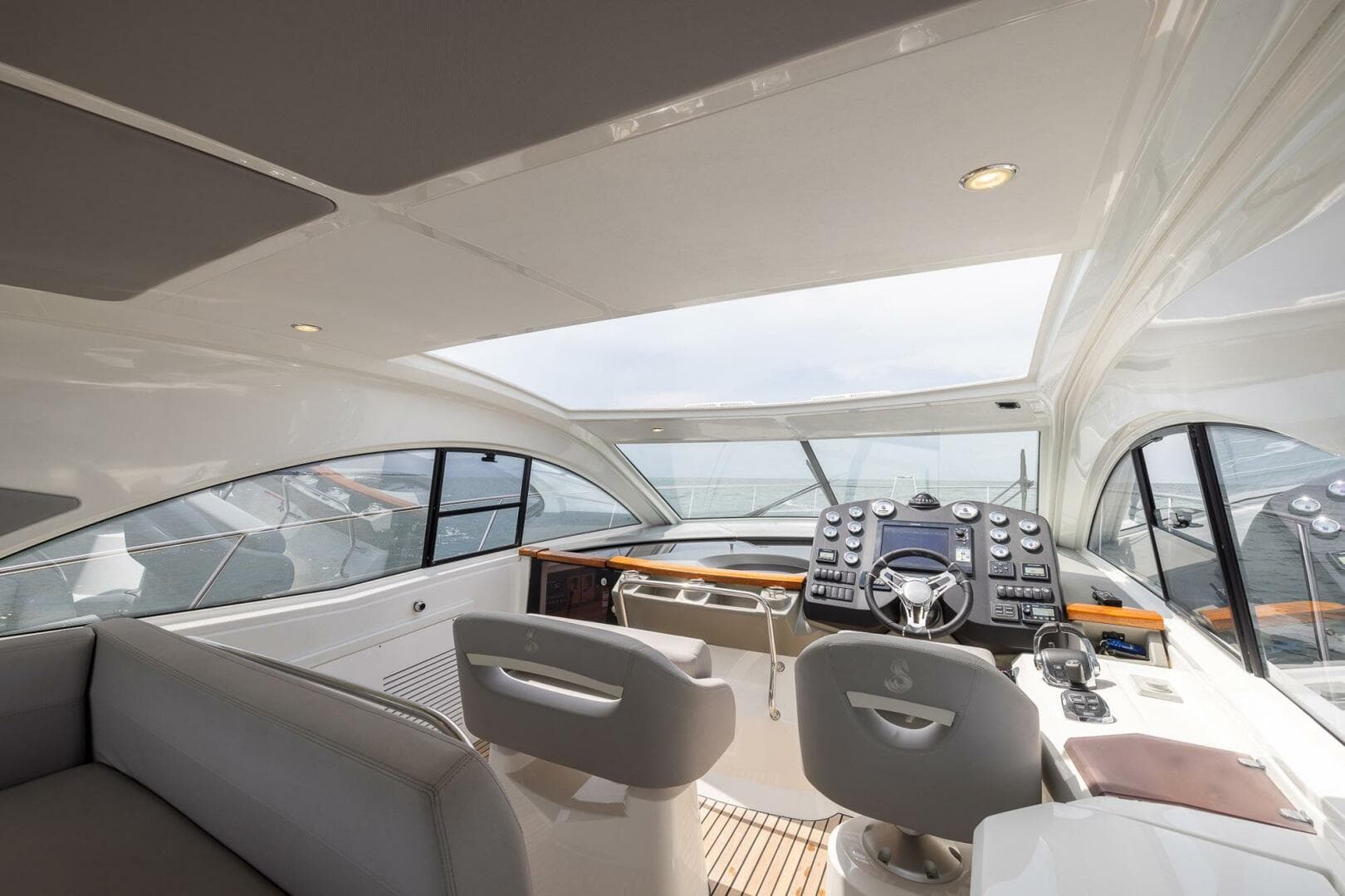 2014 Beneteau Gran Turismo 44 — photo 9