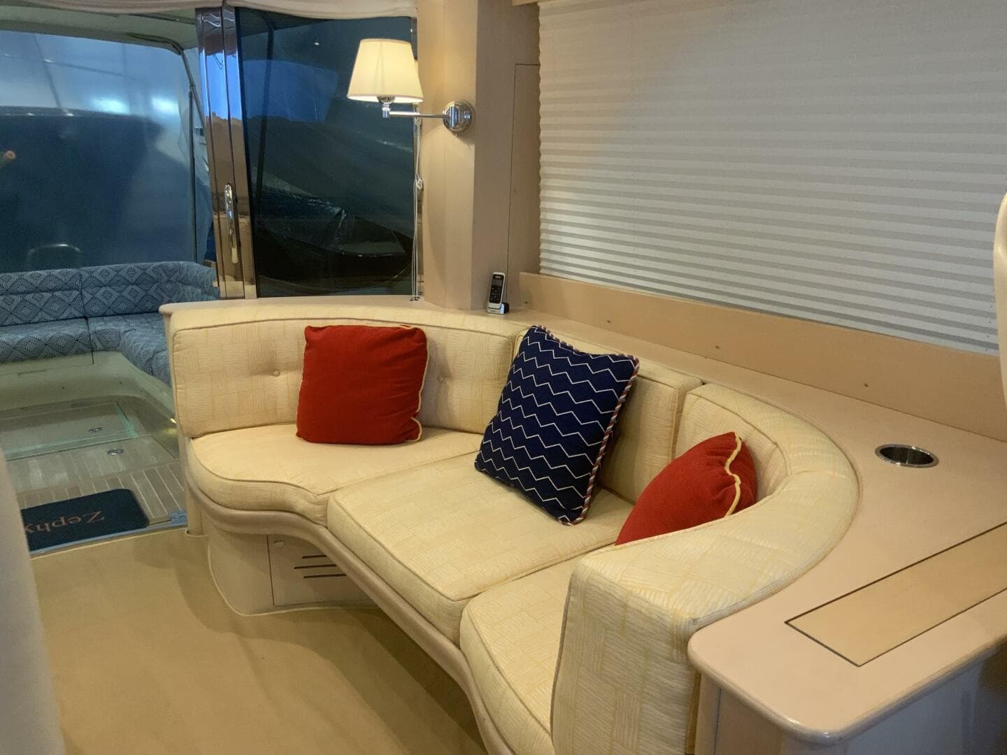 2013 Hinckley Talaria — photo 24