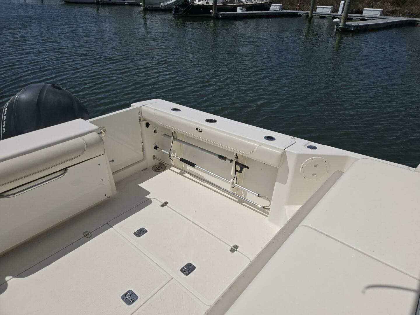 2013 Pursuit 345 Offshore — photo 25