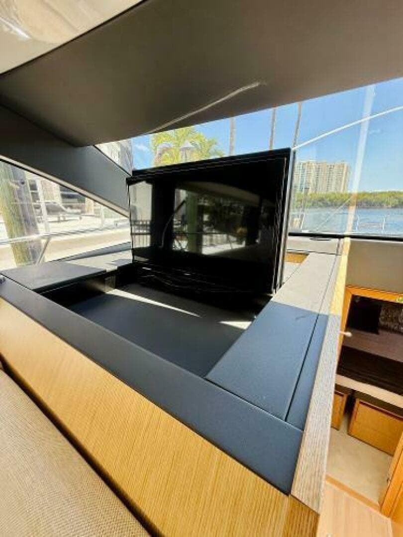 2019 Sealine F430 — photo 58