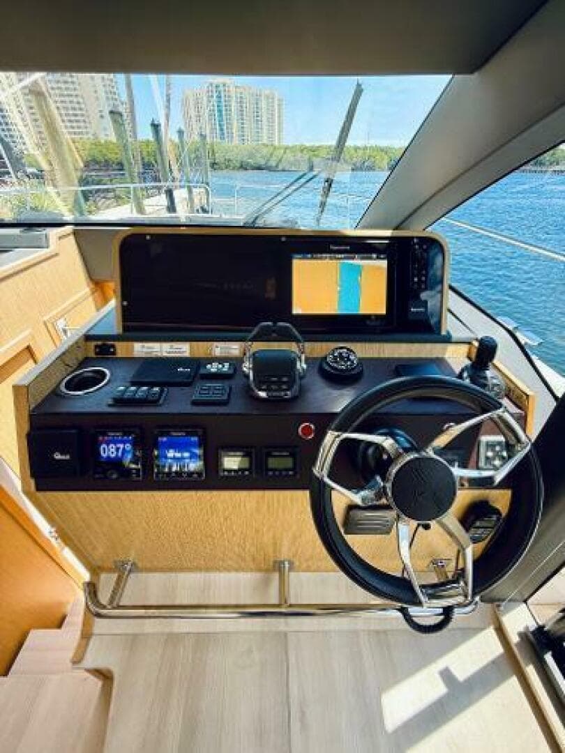 2019 Sealine F430 — photo 46