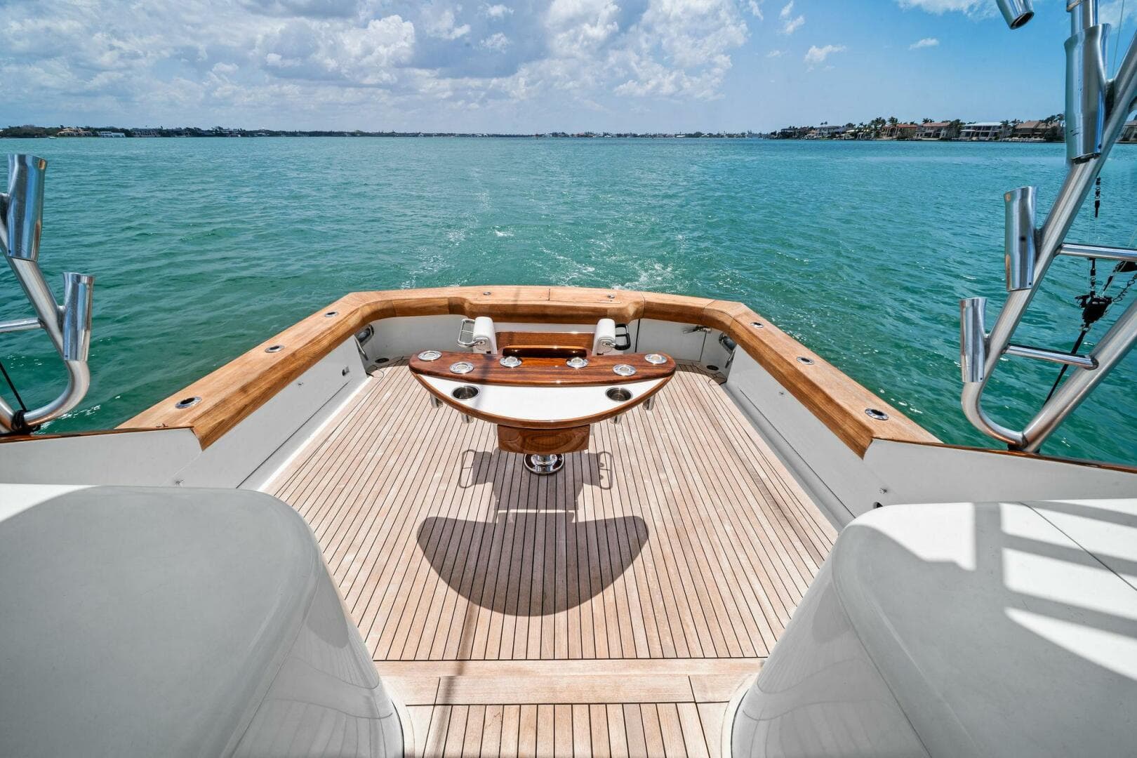 1999 Buddy Davis 52 Express — photo 7