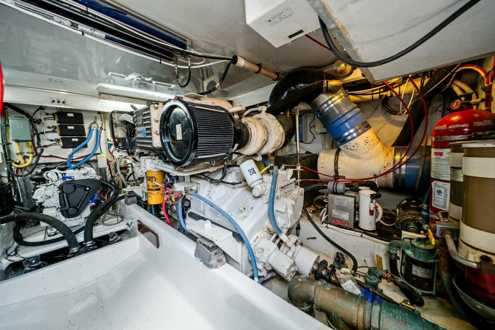 1999 Buddy Davis 52 Express — photo 56