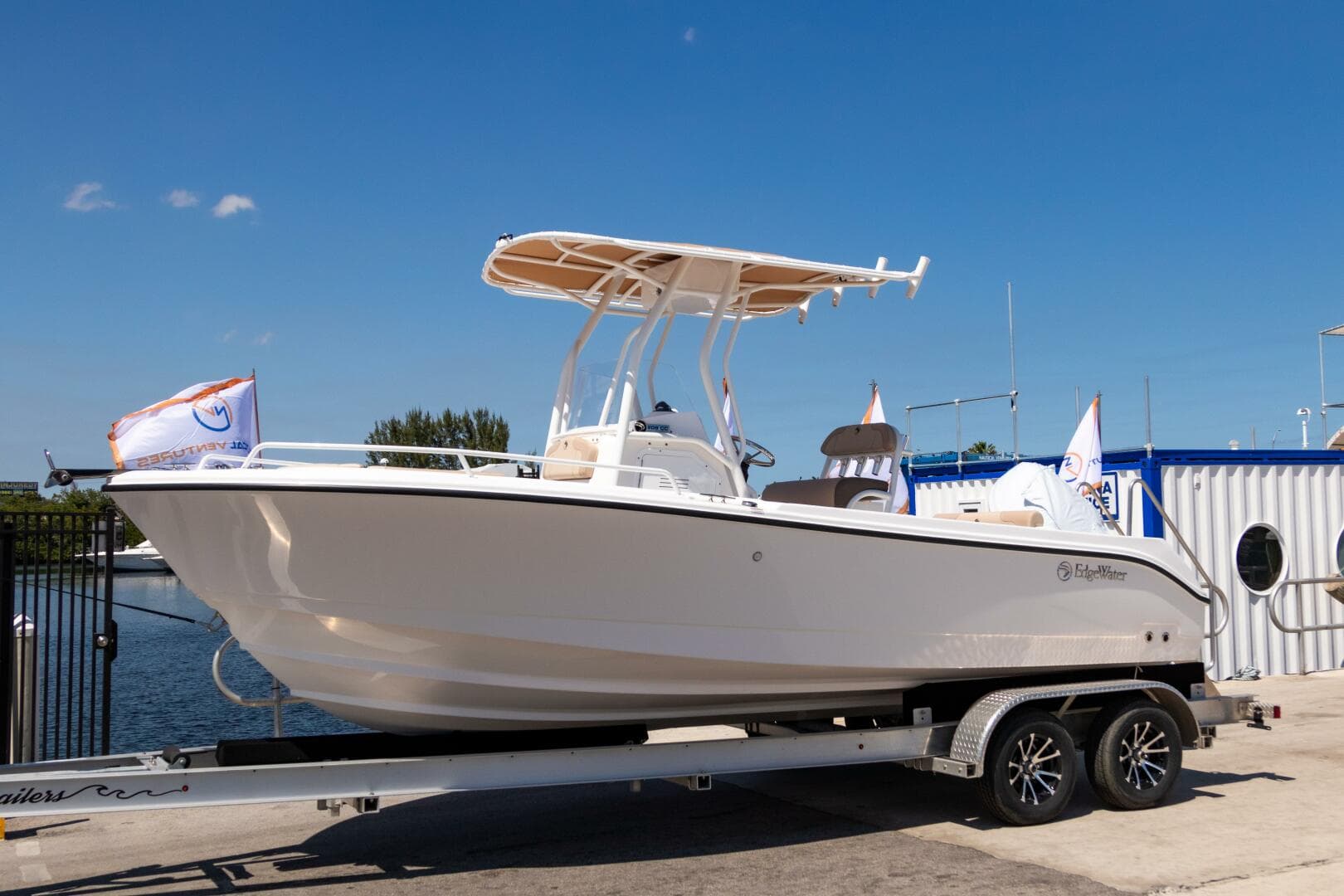 2025 Edgewater 208 CC — photo 2