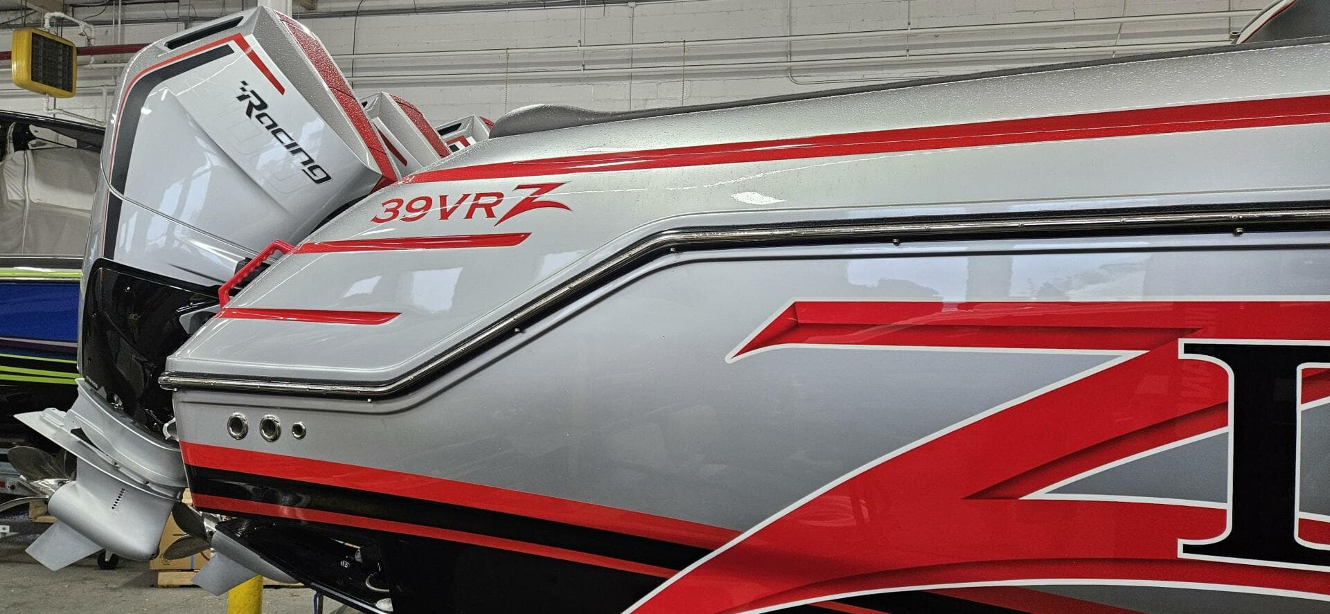 2024 Donzi 39 Vrz — photo 20