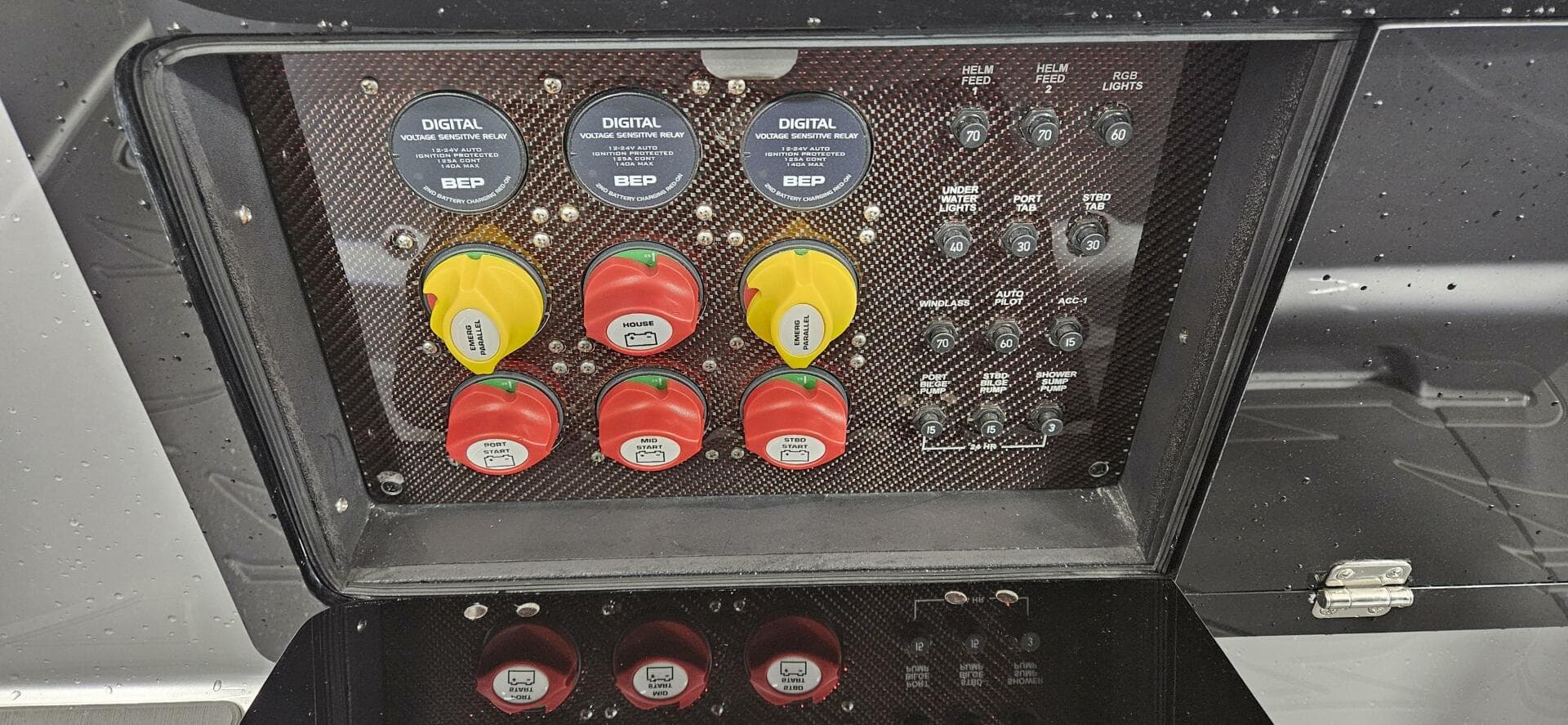 2024 Donzi 39 Vrz — photo 13