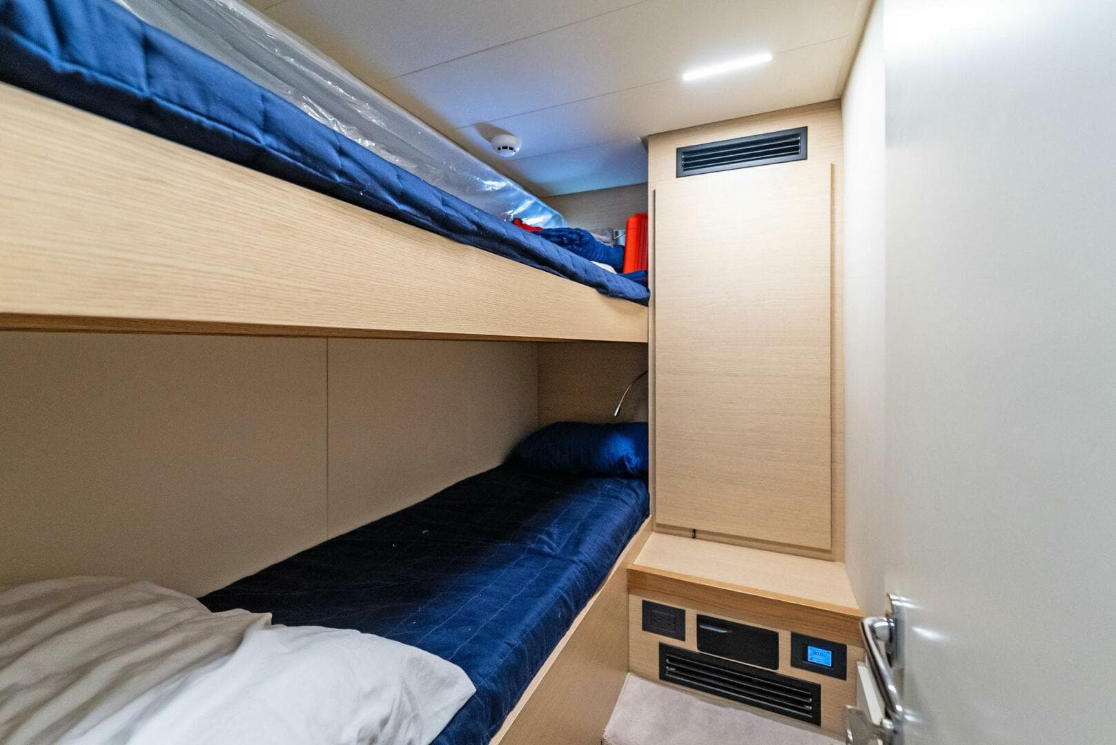 2023 Ferretti Yachts 670 — photo 28