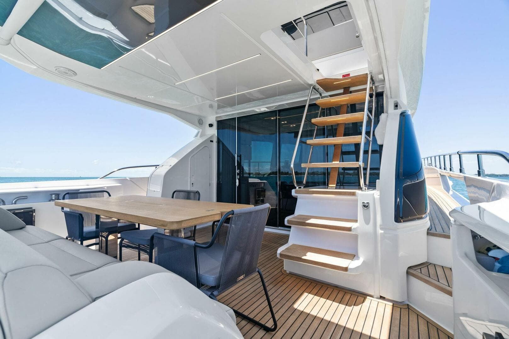 2023 Ferretti Yachts 670 — photo 54