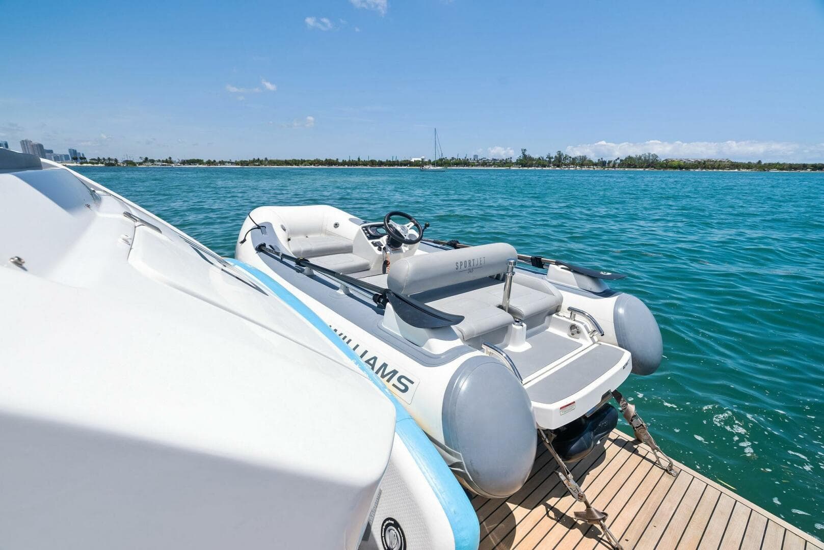 2023 Ferretti Yachts 670 — photo 51