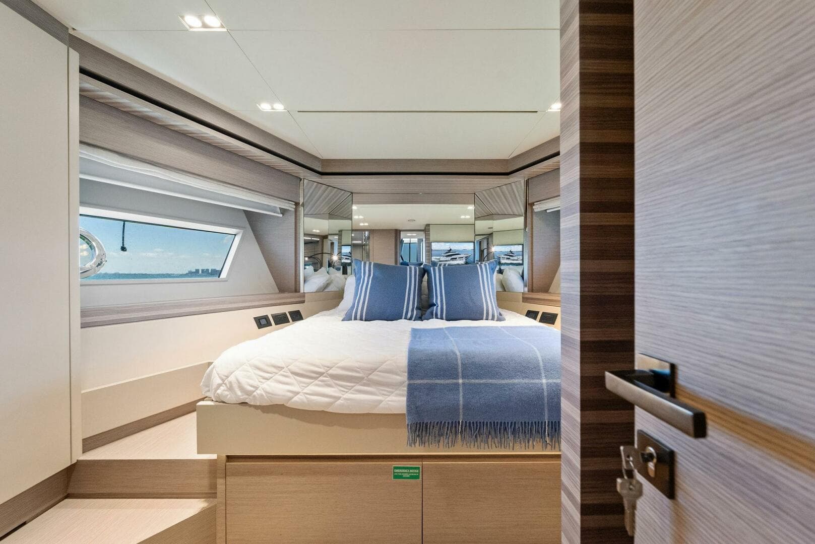 2023 Ferretti Yachts 670 — photo 59