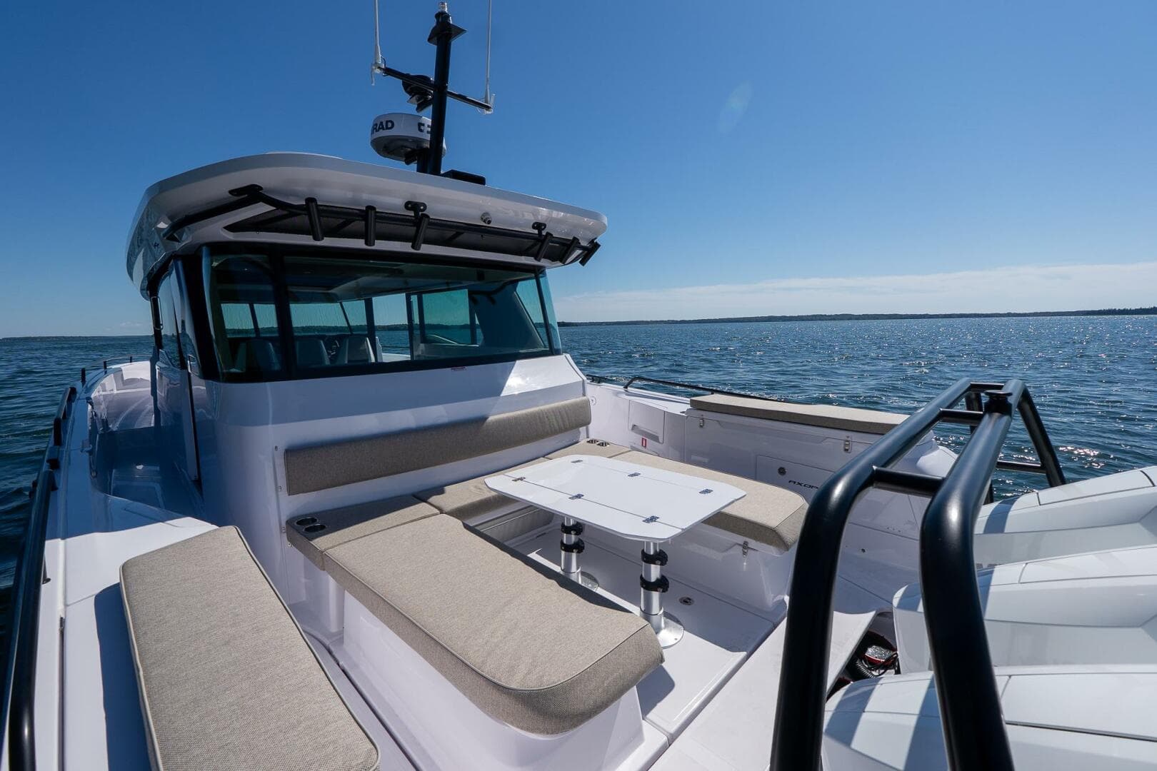 2025 Axopar Cross Cabin — photo 31