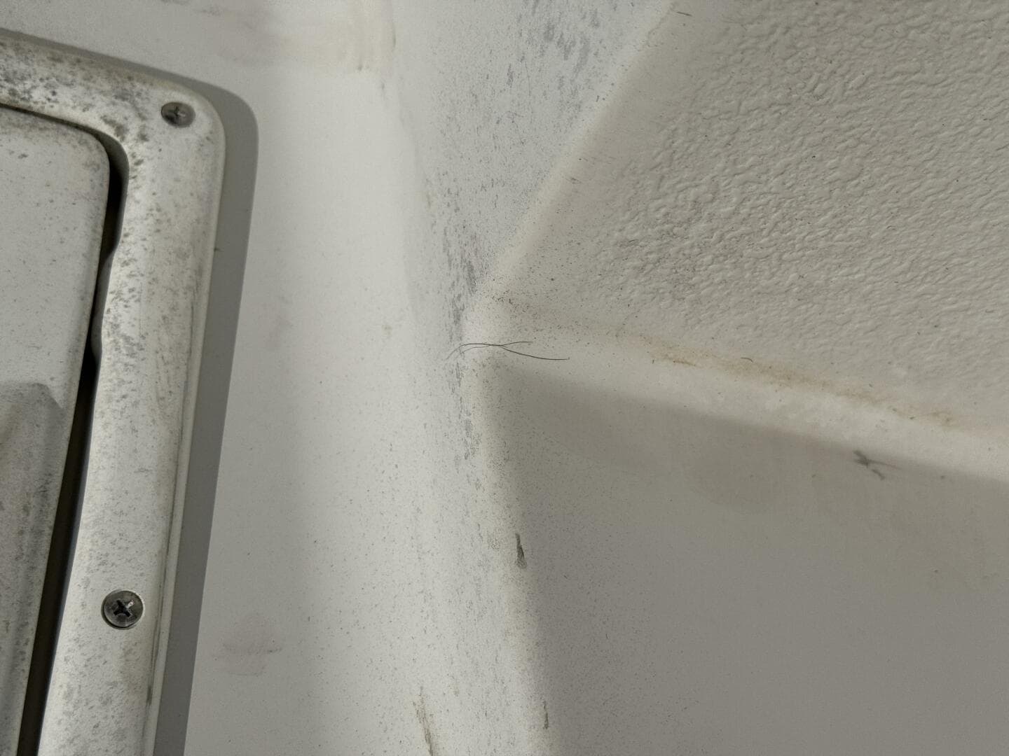 1994 Chaparral Signature 27 Cabin Cruiser — photo 97