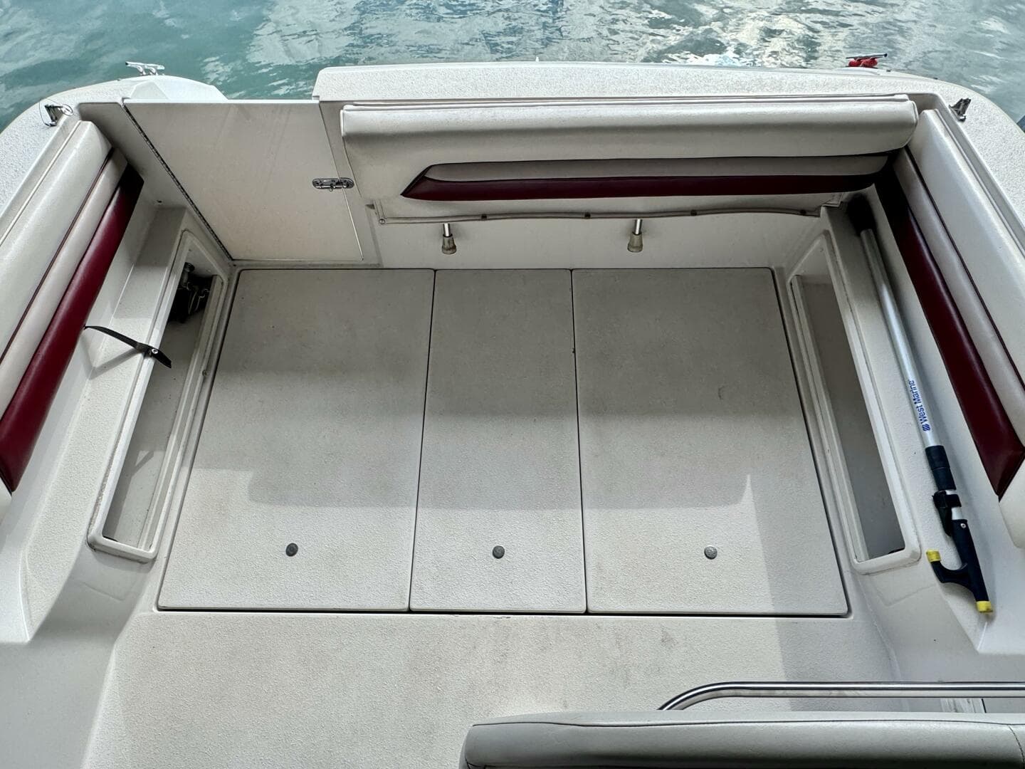 1994 Chaparral Signature 27 Cabin Cruiser — photo 76