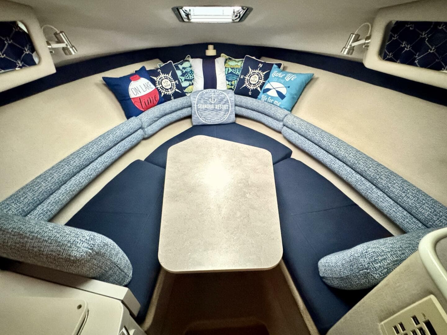 1994 Chaparral Signature 27 Cabin Cruiser — photo 54