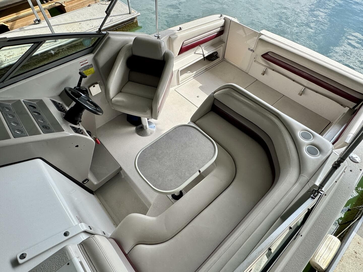 1994 Chaparral Signature 27 Cabin Cruiser — photo 72