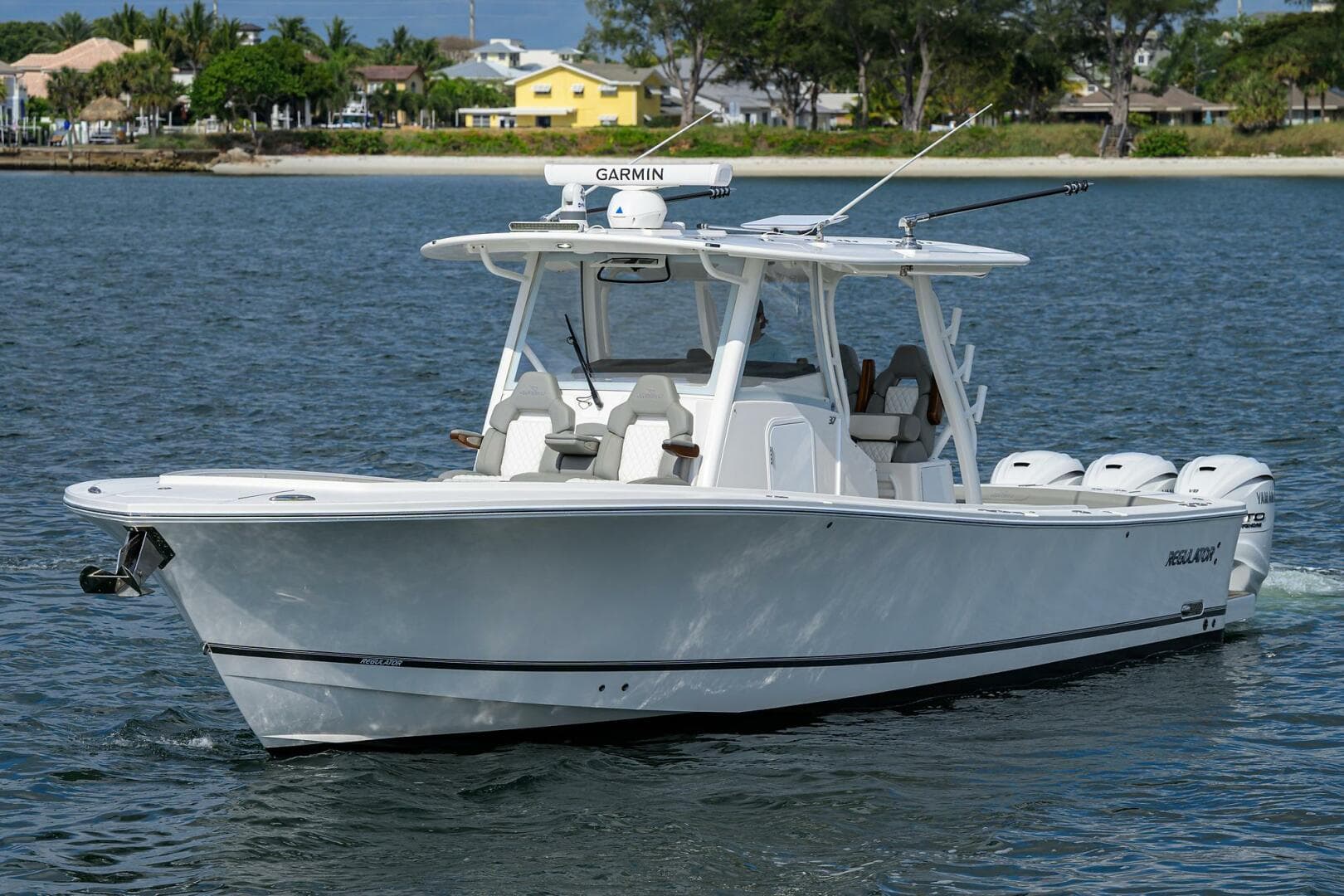 2024 Regulator — photo 4