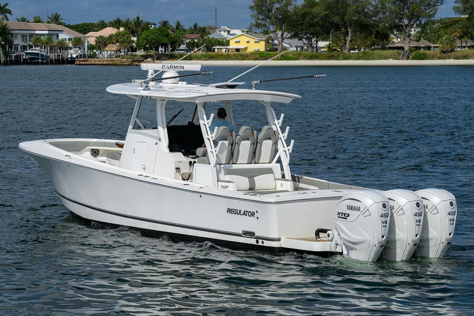 2024 Regulator — photo 6