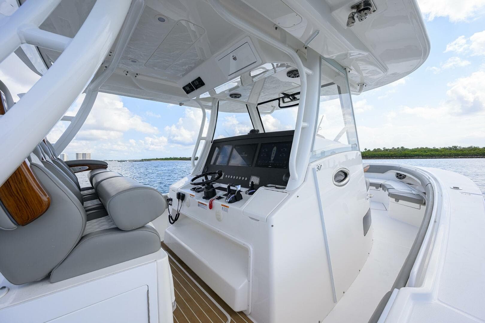 2024 Regulator — photo 46